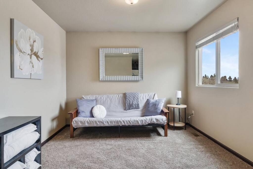 Large Home In The Most Convenient Location Rapid City Extérieur photo