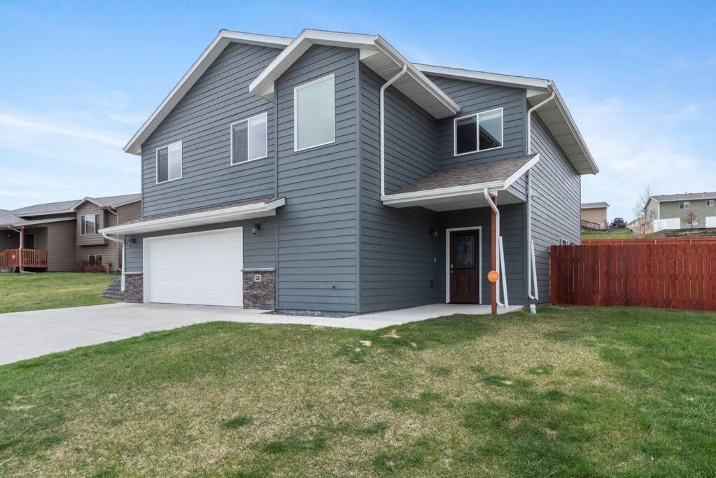 Large Home In The Most Convenient Location Rapid City Extérieur photo